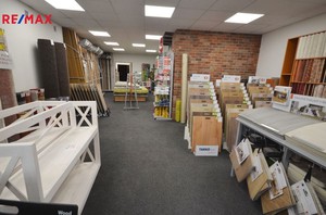 Prodej nebytového prostoru 140 m2, Slaný