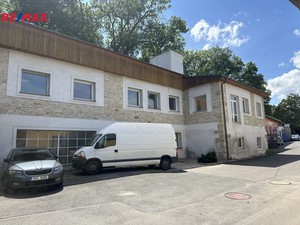 Prodej skladovacího a výrobního prostoru 1784 m2 Chrudim - Blehovsko