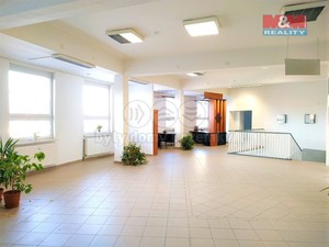 Prodej obchod a služby, 470 m2, Karviná, ul. Kosmonautů