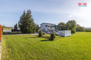Prodej komerčního objektu 3238 m2 v Dobrušce