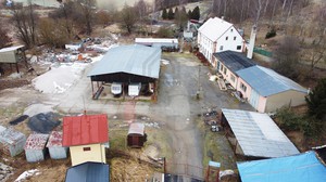 Prodej výrobní haly a skladu 726 m2, prostoru 4693 m2