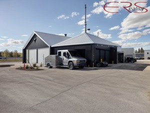 Výrobně-skladovací areál 2605 m2 - Březina u Mnichova Hradiště, okr. Mladá Boleslav