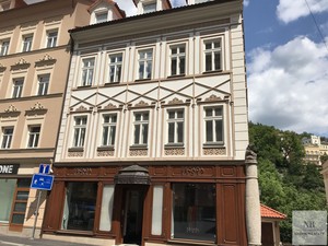 Prodej obchodní prostor 150m2, výloha, ulice Zámecký vrch, Karlovy Vary