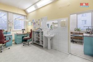 Prodej spoluvlastnického podílu zdravot. zařízení, Ostrava