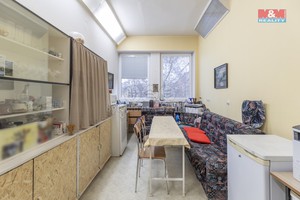 Prodej spoluvlastnického podílu zdravot. zařízení, Ostrava