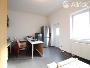 PRODEJ KOMERČNÍHO AREÁLU 1 208 m2, NÁDRAŽNÍ, ŽIDLOCHOVICE