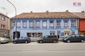 Multifunkční objekt, 2203 m2, Lišov, ul. třída 5. května