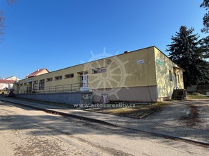 Prodej obchodu a hostince včetně vybavení - Prace