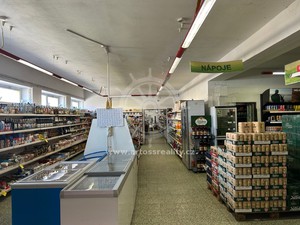 Prodej obchodu a hostince včetně vybavení - Prace