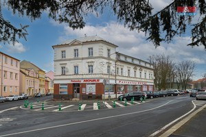 Prodej obchod a služby, 288 m2, Cheb, ul. Osvobození