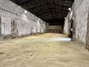 Prodej komerčních prostor, skladu s kanceláří, 1112 m2, Žilina u Nového Jičína
