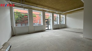 Prodej komerčních prostor 178,4 m2