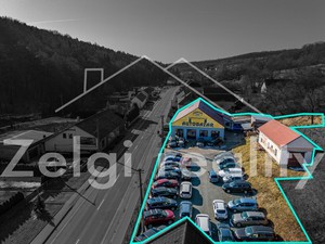 Prodej obchodního prostoru v centru obce Šarovy