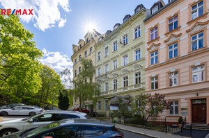 Prodej komerčních prostor 446 m2 v centru Karlových Varů