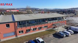 Prodej multifunkční budovy komerční/obchodní prostory + bydlení v ul. Písecká, Plzeň