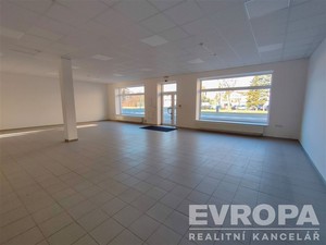 Prodej obchodních/výrobních prostorů 429 m2 + dvůr 100 m2, Kolín