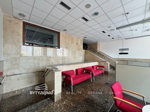 Prodej obchodní prostory, 2 250 m2 - Plzeň - Vnitřní Město