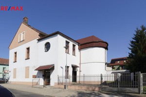 Víceúčelový obchodní prostor, na pozemku 613 m2 Lovosice ul. Dlouhá