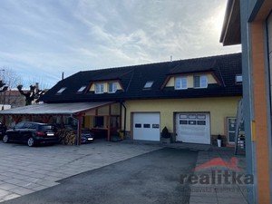 Prodej průmyslového areálu s halou a rodinným domem, Krnovská ul, Opava