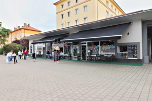 Prodej prosperující cukrárny, kavárny, pizzerie a herny. Kladno, U Tržnice