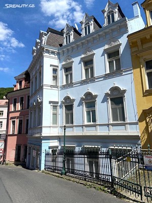 Prodej obchodního prostoru, ul. Zámecký Vrch, 72 m2