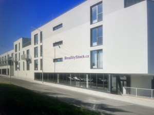 Prodej 161m2 P5 Hofbauerova přímo s výloha do ulice