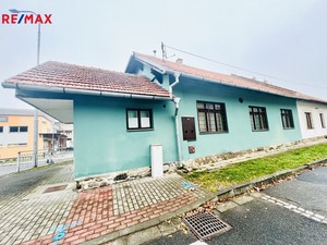 Prodej stavby s pozemkem v centru Ždánic, 130 m2