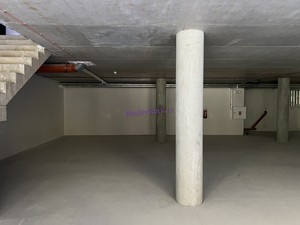 Prodej komerčního prostoru 216+11,5m2 P3 Hartigova novostavba