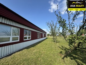 Pronájem obchodní prostory o užitné ploše 315 m2 + pozemek 1622 - Vítkov