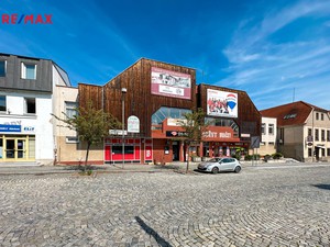 Prodej podílu 1/2 komerčního objektu, Dobříš