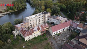 Prodej komerčního areálu, Březno u Postoloprt