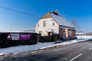Prodej domu 230 m2 s pozemkem 910 m2 - Křimov - Domina