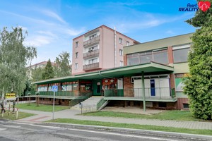 Prodej obchodního prostoru 1480m2, pozemek 1.330m2