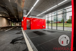 Exkluzivní prostory - zavedená automyčka, vhodné pro autoservis