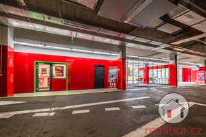 Exkluzivní prostory - zavedená automyčka, vhodné pro autoservis
