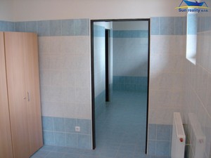K prodeji dva domy - nemovitosti ke komerčnímu užití s byty