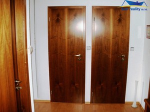 K prodeji dva domy - nemovitosti ke komerčnímu užití s byty