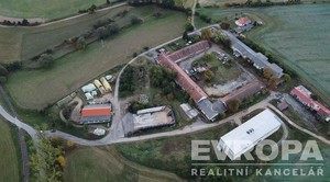 Zemědělský areál o rozloze 27.424 m2