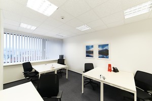 Zařízená kancelář pro 2-3 osoby, Praha - Rosmarin, Praha 7 - Holešovice