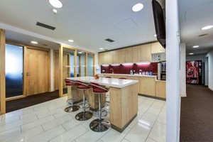 Zařízená kancelář pro 4 a více osob, Praha Burzovní palác