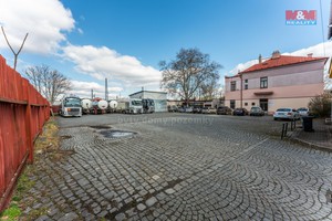 Prodej obchodního objektu, 2102 m2, Pardubice, ul. J. Palacha